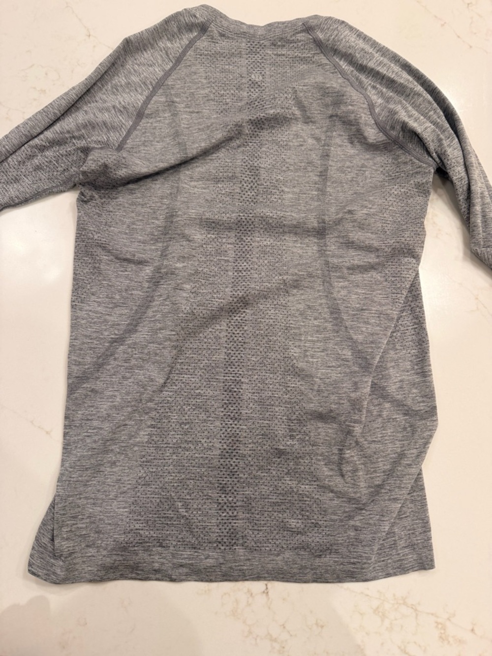 lululemon Swiftly Tech Long Sleeve Heather Gray Seamless Running Top Women 8 - Picture 5 of 5